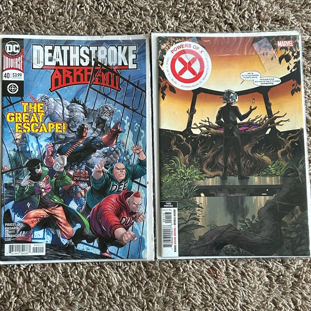Deathstroke and Powers of X Comic Book Set